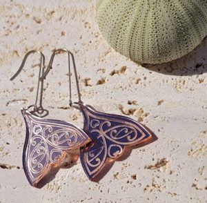 Tohora (Whale tail) - SONZ