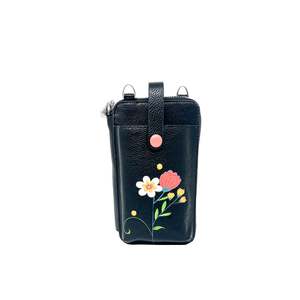 Smartphone Pouch: Jasmine Smartphone Pouch - Black
