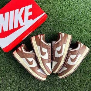 Under 300: NIKE DUNK LOW "CACAO BROWN"