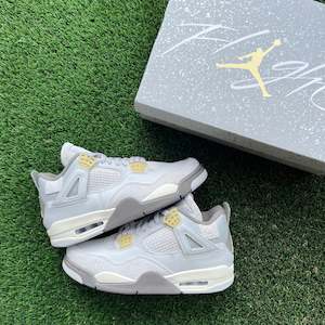 JORDAN 4 CRAFT “PHOTON DUST”