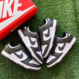 NIKE DUNK LOW "PANDA"