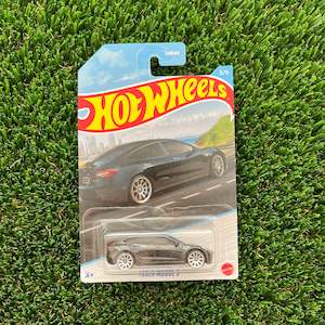 Collectables: TESLA MODEL 3 - HOTWHEEL
