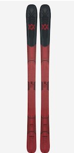 Ski: Volkl Mantra M7 2026