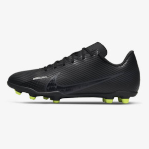 Soccer Boots: Nike Jr Vapor 15 Club FG
