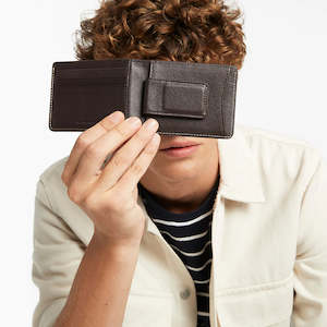Bags Purses: Status Anxiety Ethan Wallet Chocolate