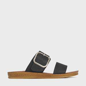 Shoes: Doti Black Sandals