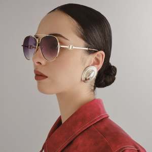 Accessories: Abracadabra Bright Gold Blue Lense