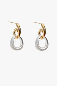 Jewellery: Contrast Drop Earring