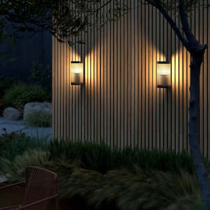 Outdoor: Coupar Wall Light
