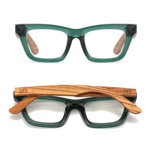 All: Green Magnifying Reader l SYDNEY BOTTLE GREEN