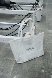 Products: SO Tote Bag 2.0: Your best Pilates Tote Bag - SO Fitness