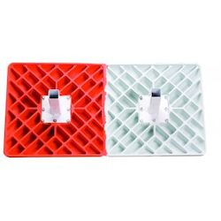 Field Equipment Bases Screens Machines: Impact Safety Base -