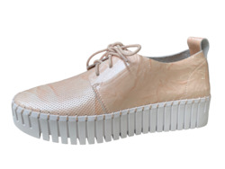 Shoes: DJANGO & JULIETTE BATU