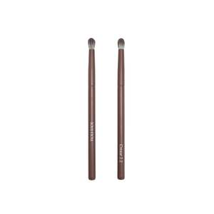Products: Crease Brush - Chocolate