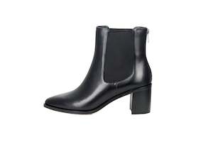 Aw22: Zoey Ankle Boot Black