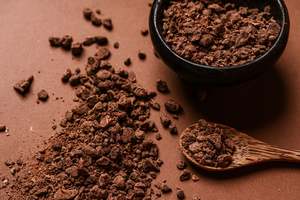Wholesale: 65% Cacao , certified vegan, organic chocolate pieces with coconut sap sugar - 10kg