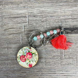 Key Rings And Tags: Key Tag - Wooden Circle with Red Roses