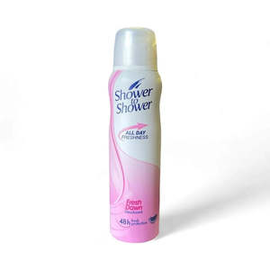 Bath Body: Shower To Shower Woman Deodorant Fresh Dawn 150ml