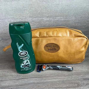 Woesmooi Gifts: Woesmooi Genuine leather Shaving bag - Mustard Colour *