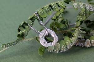 Botanical Collection: Circle Pendant with Leaf - White Gold