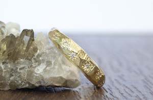 Hestia Ring - Gold with White Recycled Diamonds