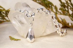 September: Petra Charm Bracelet with Sapphire - Sterling Silver