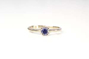 Droplet Ring - 14ct White Gold with Ceylon Sapphire