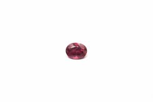Gemstones: 8x6mm Rhodolite Garnet: 1.27ct Oval - Pink