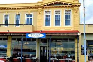 Auckland: Platter cafe bar restaurant - Devonport