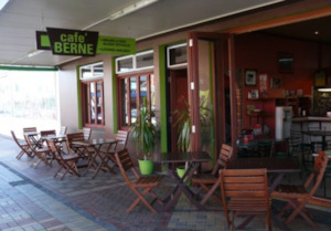 Cafe Berne - Pukekohe