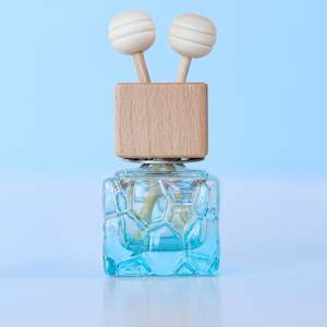 Diffusers: Lagoon Blue Clip Car Diffuser