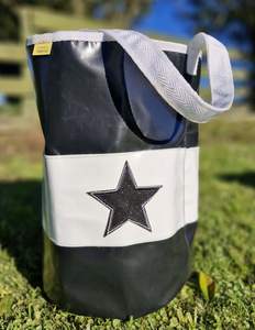 New: FCR Grooming Bag