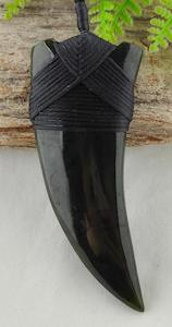 Jewellery: NZ Greenstone Shark Tooth Pendant 77mm #25B