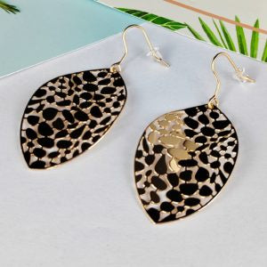 Earrings: Leaf Sparkle Earrings