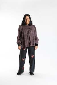 Deeanne Hobbs: Delish Top