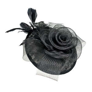 Ivys Accessories: Fascinator 31