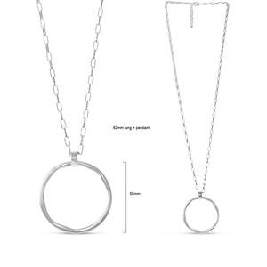 Necklaces: Metal Circle Silver
