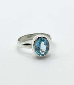 Rings: Sterling Silver Blue Topaz Ring