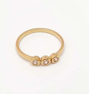 18K Gold Tois Zircone Cubique Ring