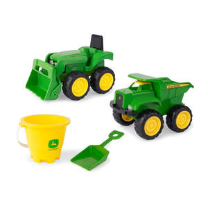 Gifts 30 50: John Deere Sandpit Set