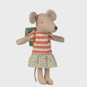 Gifts 50 100: Maileg Tricycle Mouse - Big Sister (Green)