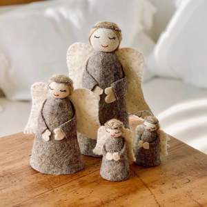 Due October Xmas26 Felt Decoration: Standing Angel Small Natural