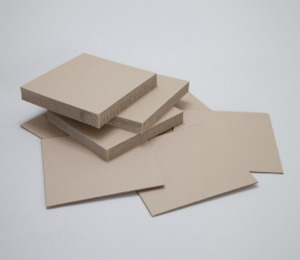 Corrugated: Layer Board Recycled Divider Muda