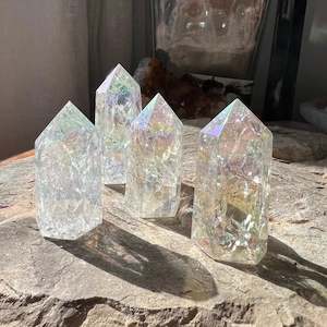 Angel Aura Cracked Quartz Point