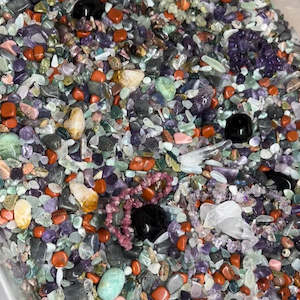 Mystery Boxes: Crystal Confetti - Original Mix