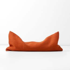 Orange: LINEN WHEAT BAG RUST // SMALL