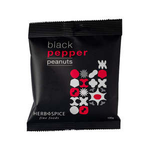 Black: Black Pepper Peanuts