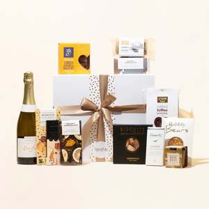 Valentines Day Her: PERFECT OCCASION // ALLAN SCOTT GIFT BOX