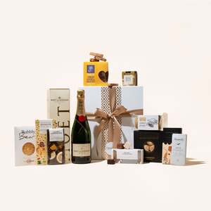 Celebrate in Style Gift Box