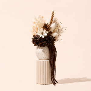 Verity Dried Flowers + Vase